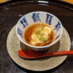 割烹 渡邊 - 温かい汲み上げ湯葉、蕗の薹