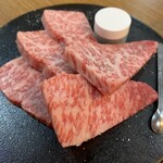 正泰苑 - わさびをつけて食べるのが絶品