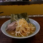 家系ラーメン まこと家 - 