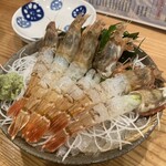 花や - このエビ　レアです。福井でしか食べられないんです。濃厚で甘いんです。モサエビとかガザエビと言います。
