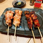 一利喜 - 串盛り（焼き鳥、焼きとん）