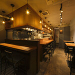 麺楽 軽波氏 - 内観写真: