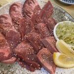 Sumibi Yakiniku Horumon Yokoduna Sanshirou - 