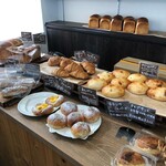 Le Midi Boulangerie et boutique - 