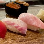 Tsukiji Sushichou - 活〆真鯛・本鮪大とろ