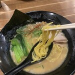 ほんまもん 和歌山ラーメン めん盛屋 八両 - 