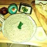 石臼挽き 純手打そば​ はなび野 - 