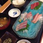 横濱屋本舗食堂 - さしみ定食