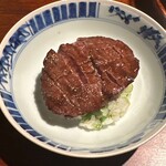 鈴田式 - 黒毛和牛　ヒレ　飯蒸し