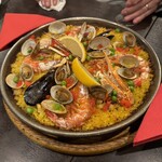 エル・ペスカドール - 魚介のパエリア