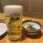 てんまさ - 付き出しと生ビール