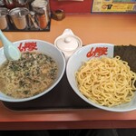 Yamaoka Ya - 醤油つけ麺
