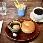 またくる珈琲 - 料理写真:ホットコーヒー＋ベーグルセット