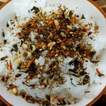 灼味噌らーめん 八堂八 - ジンギスカン定食 1200円、ご飯には八堂八特製ふりかけをかけました