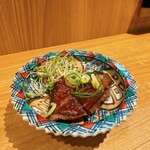 卓 - 薄切り牛タン