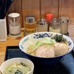 中華蕎麦 春馬 - 油そば（普）830円