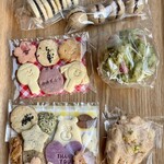 のがり - 抹茶といちごのホワイトチョコがけマフィン
苺ホワイトチョコがけ無農薬苺のスコーン
(自家製ヴィーガンホワイトチョコ♡)

　