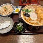 239428191 - 鍋焼きうどん 炊き込みご飯（小）