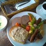 ベルグフェルド - ベルグサンドのセット（コーンスープ、コーヒー付）