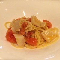 RISTORANTE YAGI - 帆立とチェリートマトのパスタ。
                帆立がゴロゴロ入っててトマトも美味しくてとても幸せでした。