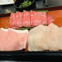 Shangri-La’s secret 表参道店 - 