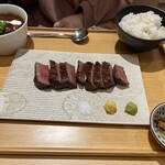 牛たん けやき 仙台一番町本店 - 上たん定食（8枚切り）