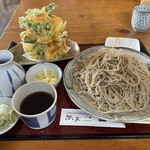 Soba Ichi - 海老入りかき揚げ天付もりそば　1370円　　大盛り　220円！