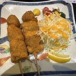 魚屋の台所 下の一色 - 鯨揚げ串焼き