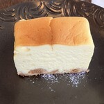 おもて珈琲 - ベイクドチーズケーキ