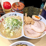 Gottsu - 麺