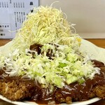 とんかつ 大淀亭 - ネギみそ熟成ロースかつ キャベツ山盛り〜