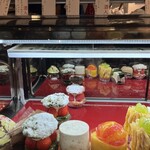 シュマン・ダンフィニ - 