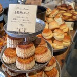 ラシーヌ ブレッド&サラダ - 店内