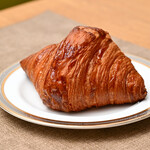 ラシーヌ ブレッド&サラダ - クロワッサン@税込320円