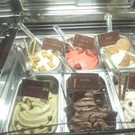 バール エ ターヴォラ カルダ ラ・ジョストラ - 2014年1月　ある日のｼﾞｪﾗｰﾄﾞ