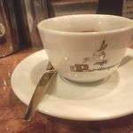 バール エ ターヴォラ カルダ ラ・ジョストラ - コーヒー２倍（メチャ濃い！）