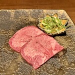 Sumibiyakiniku Kagurazaka Ushimasu - 