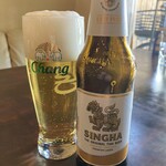 メンさんのタイ料理店 Buriram - シンハービール600円