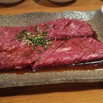 炭火焼肉たけさん亭 - ドラゴンカルビ