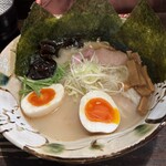 いち井 - 塩ラーメン＋ワンタン＋焼き海苔味玉　1370円