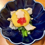 おでん居酒屋 三幸 - バイ貝のヌタ和え。コリコリしたバイ貝が美味しい