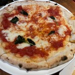 Italian Kitchen VANSAN - 本番ナポリのマルゲリータ（1390円）