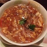 中国料亭 翠鳳 - 酸辣湯(3〜4人) ¥1575