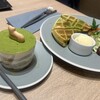 IZAMESHI Dish - 抹茶ティラミス　750円（左）宇治抹茶ワッフルケーキ　ハーフ　800円（右）