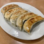 福錦 - 焼きぎょうざ（450円）