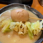 ささよし - ささよし(キャベツ煮込み、煮玉子)