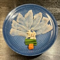 月亭 新宿本店 - ふぐ薄造り