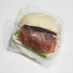 銀の麦 - クリームコロッケサンド　240円