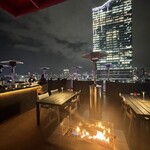 CE LA VI RESTAURANT & SKY BAR - 