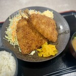 wangammakuharipa-kinguerianoborifu-doko-to - アジフライ定食